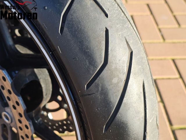 kawasaki - versys-650-grand-tourer