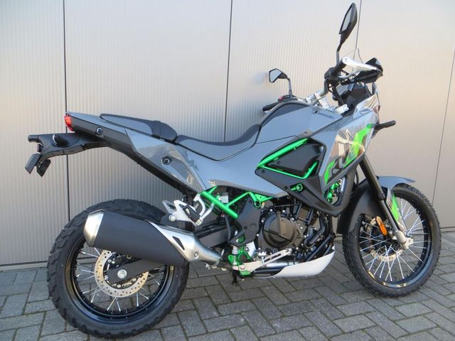 kawasaki - kle-500-se