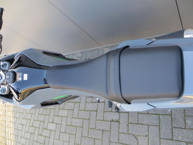 kawasaki - kle-500-se