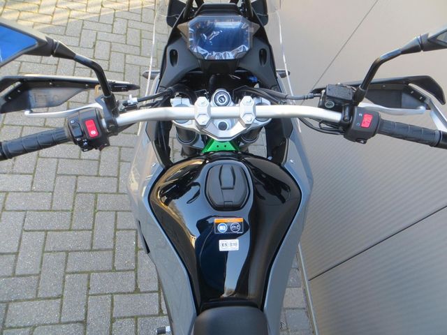 kawasaki - kle-500-se