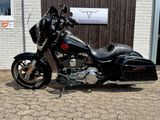 HARLEY-DAVIDSON STREET GLIDE