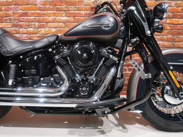harley-davidson - heritage-classic-softail-flhc