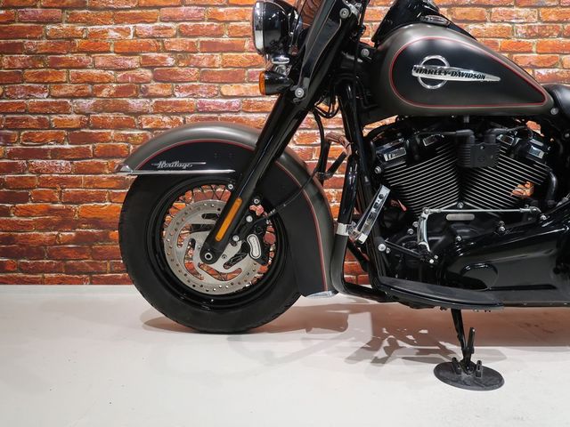 harley-davidson - heritage-classic-softail-flhc