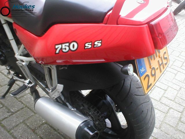 ducati - 750-ss
