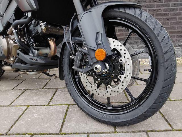 suzuki - v-strom-1050