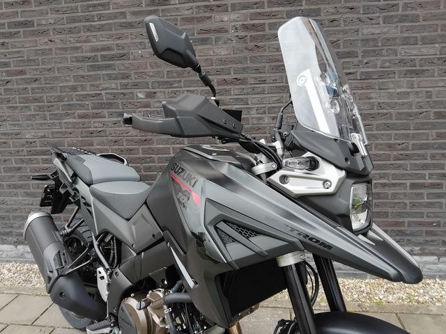 suzuki - v-strom-1050