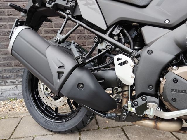 suzuki - v-strom-1050