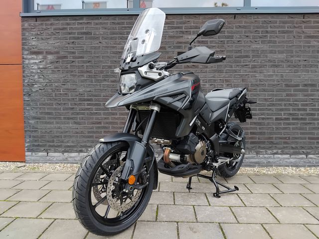 suzuki - v-strom-1050