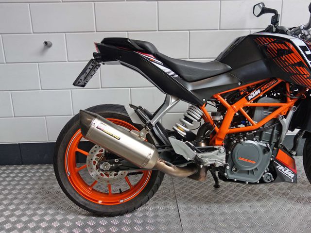 ktm - 390-duke