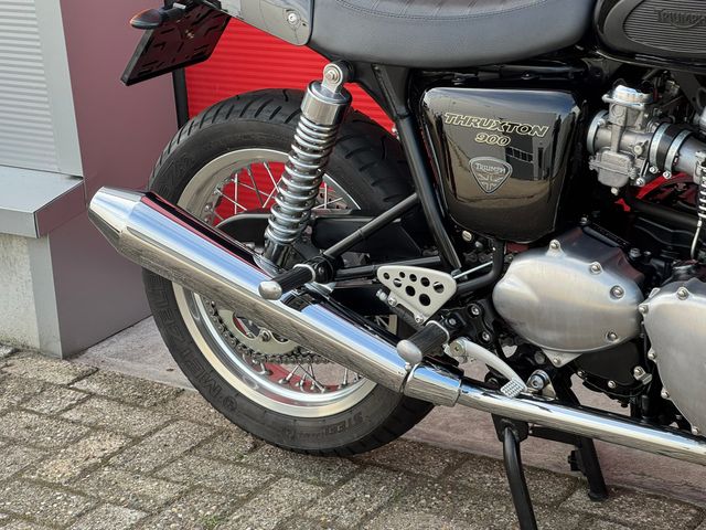 triumph - thruxton-900