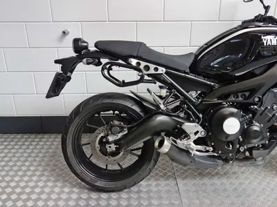 YAMAHA XSR 900 – foto 4
