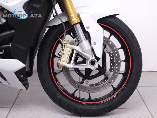 bmw - s-1000-r