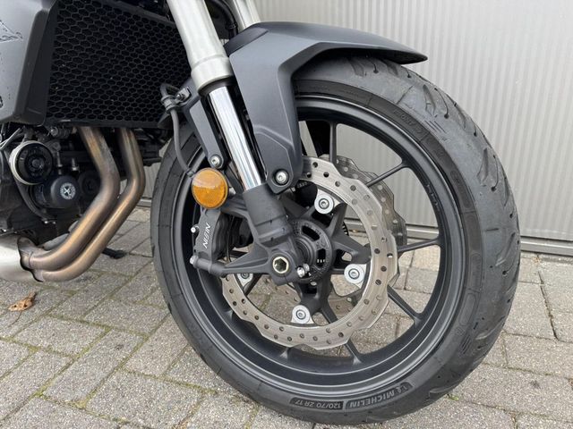 honda - cb-750-hornet