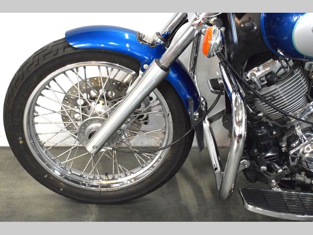 yamaha - xvs-650-dragstar