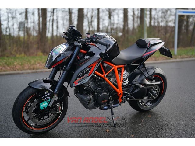 ktm - 1290-super-duke-r