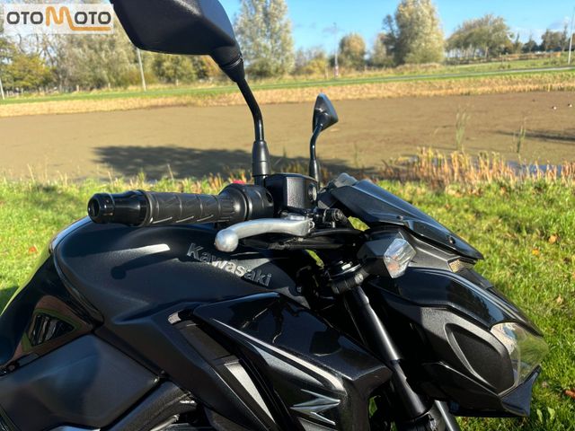 kawasaki - z900