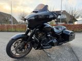 HARLEY-DAVIDSON STREET GLIDE ST FLHXST