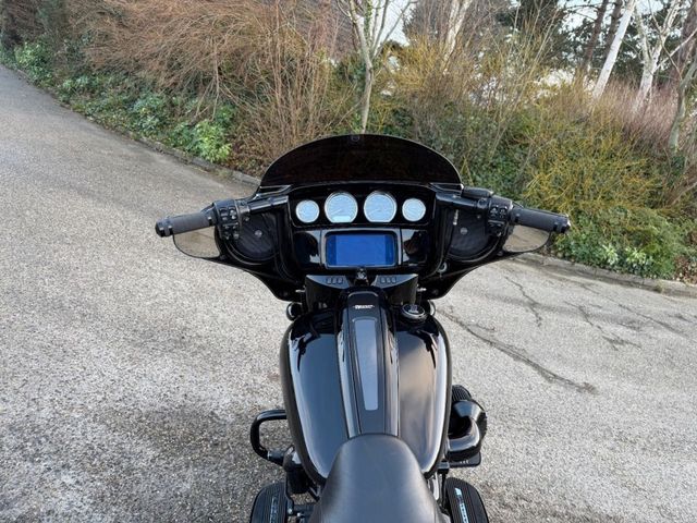 harley-davidson - street-glide-st-flhxst