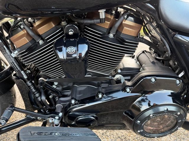 harley-davidson - street-glide-st-flhxst