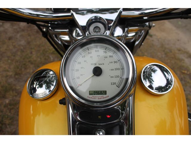 harley-davidson - road-king-classic-flhrc