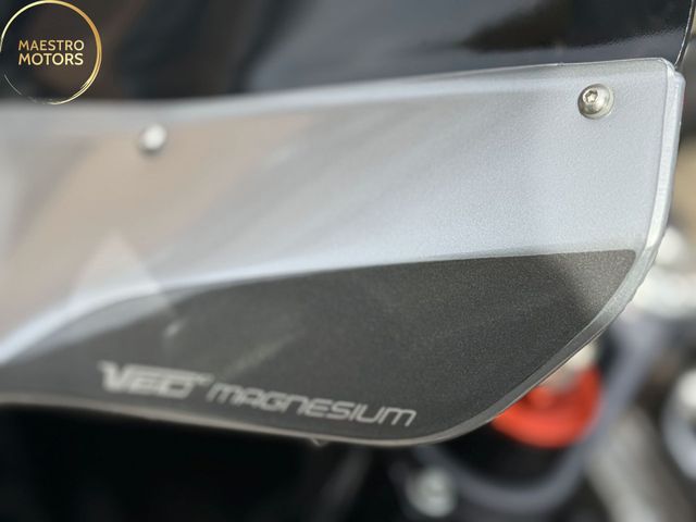 aprilia - rsv-1000-r