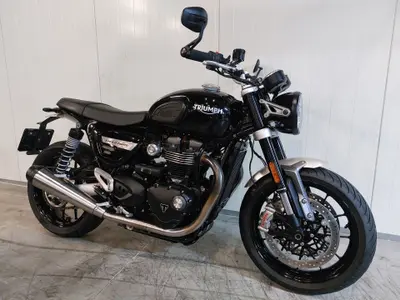 TRIUMPH SPEED TWIN 1200 – foto 3