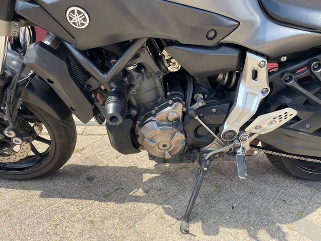 yamaha - mt-07-abs