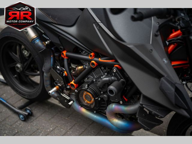 ktm - 1290-super-duke-rr