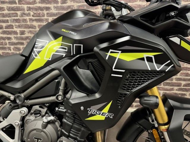 triumph - tiger-1200-desert-edition