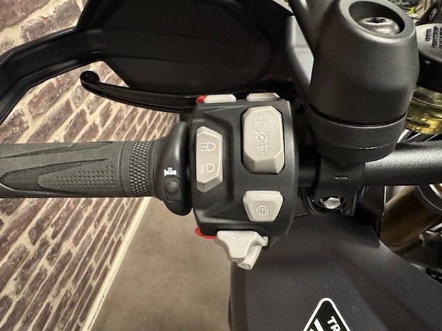 triumph - tiger-1200-desert-edition