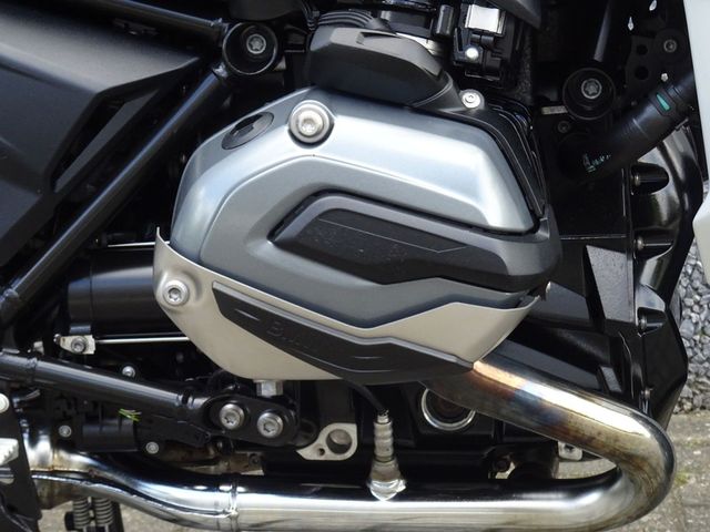 bmw - r-1200-rs
