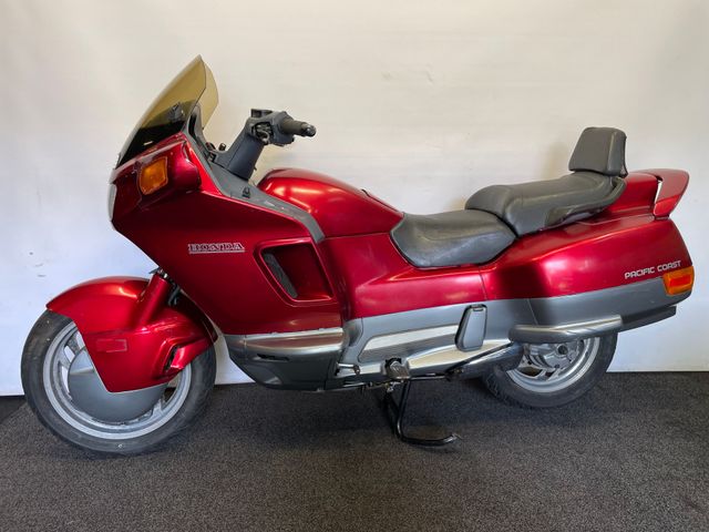 honda - pc-800-pacific-coast