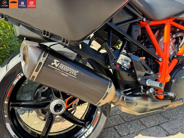 ktm - 1290-super-duke-gt