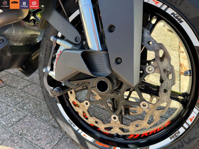 ktm - 1290-super-duke-gt