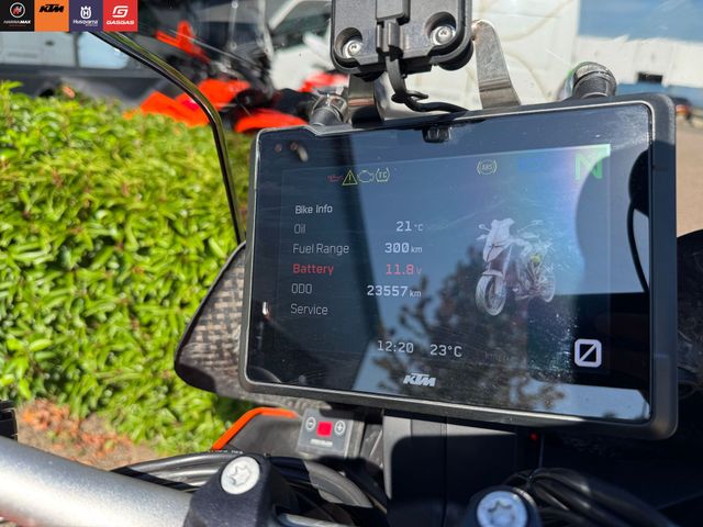 ktm - 1290-super-duke-gt