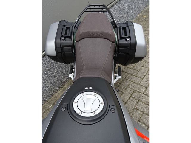 moto-guzzi - v-100-mandello-s