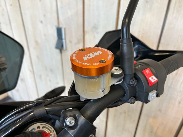 ktm - 1290-super-adventure-s