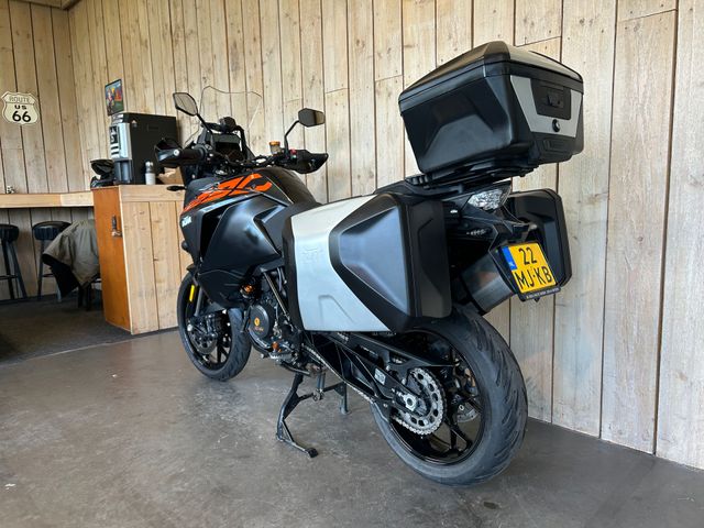 ktm - 1290-super-adventure-s