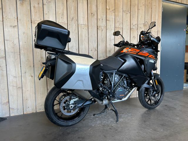 ktm - 1290-super-adventure-s