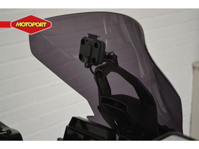 yamaha - tracer-9