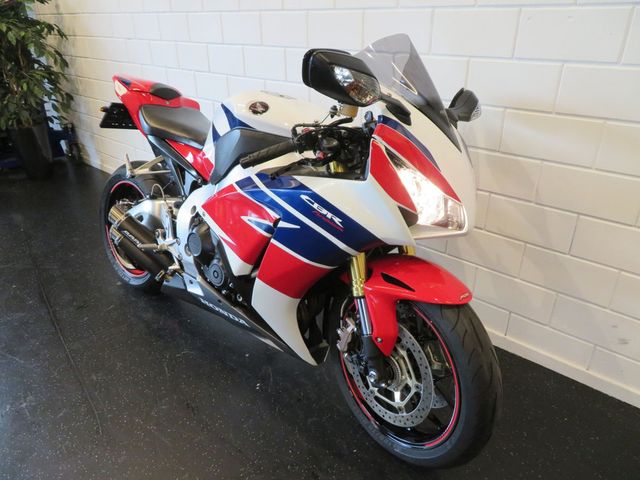 honda - cbr-1000-rr-fireblade-sp
