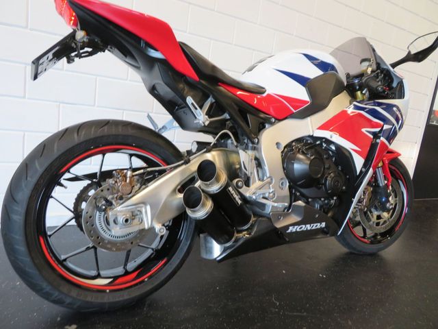 honda - cbr-1000-rr-fireblade-sp