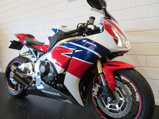 honda - cbr-1000-rr-fireblade-sp