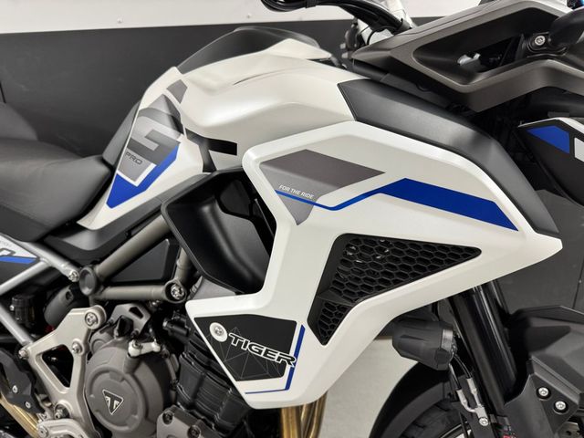 triumph - tiger-1200-alpine-edition