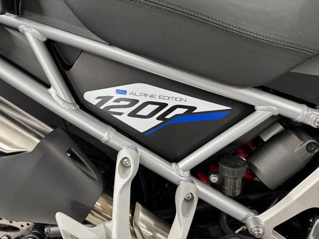 triumph - tiger-1200-alpine-edition