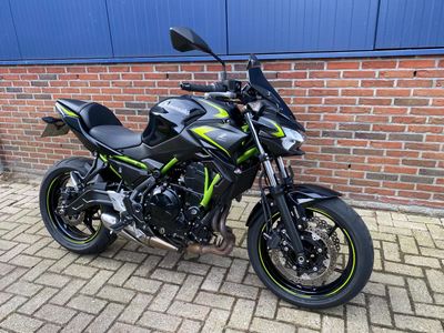 KAWASAKI Z650 ABS – foto 3