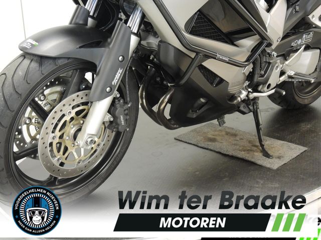 honda - vfr-800-x-crossrunner