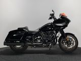 HARLEY-DAVIDSON ROAD GLIDE ST