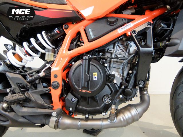 ktm - 390-duke-abs