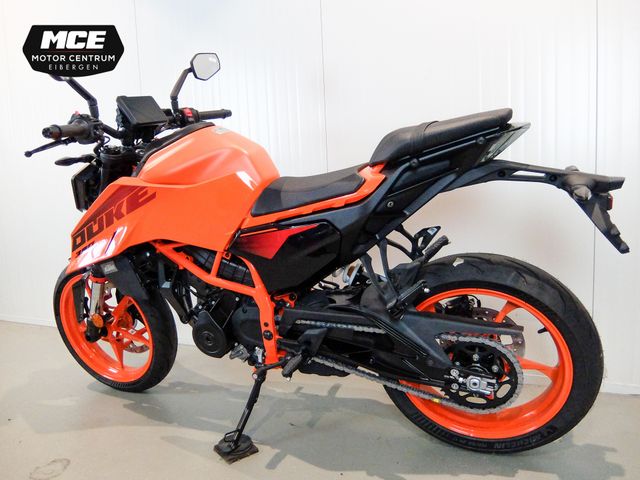 ktm - 390-duke-abs